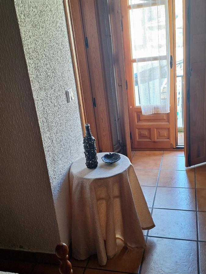 Hostal El Patio Restaurante San Bartolomé de Pinares Εξωτερικό φωτογραφία